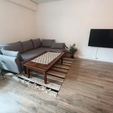 Le Chateau Durieux 1 - Belles Prestations Pour Ce Joli 2 Pieces ! Mae-1824 Apartman